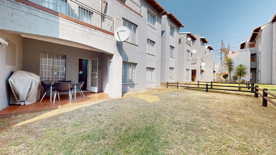 3 Bedroom Property for Sale in Parkhaven Gauteng