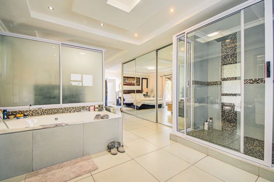 9 Bedroom Property for Sale in Bedfordview Gauteng