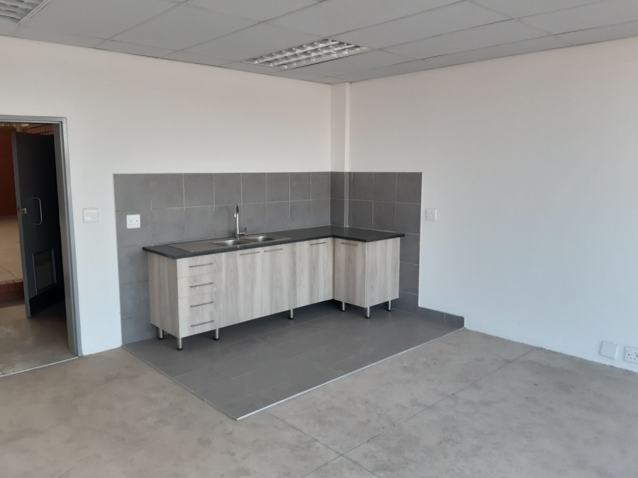 Commercial Property for Sale in Longlake Gauteng