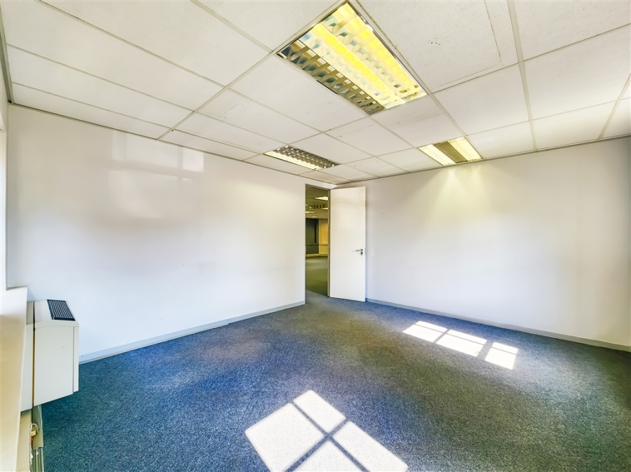 To Let commercial Property for Rent in Fourways Gauteng