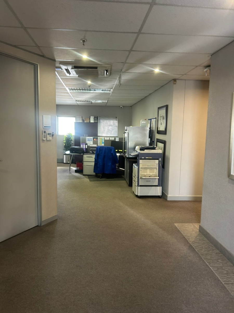 To Let commercial Property for Rent in Linbro Park Gauteng