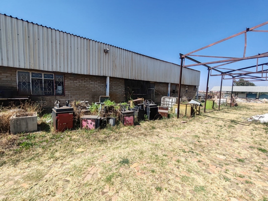 Commercial Property for Sale in Witpoortjie AH Gauteng