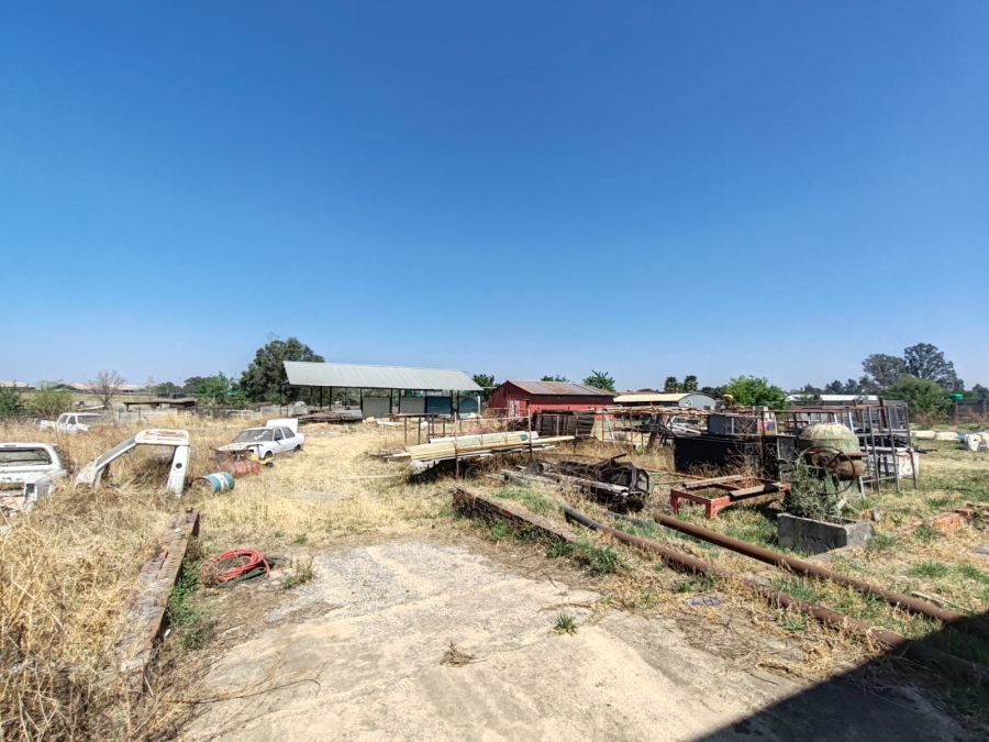 Commercial Property for Sale in Witpoortjie AH Gauteng