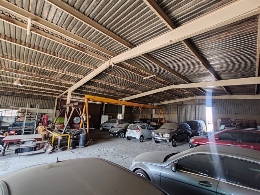Commercial Property for Sale in Witpoortjie AH Gauteng