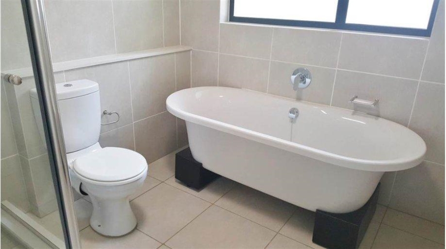 To Let 3 Bedroom Property for Rent in Petervale Gauteng