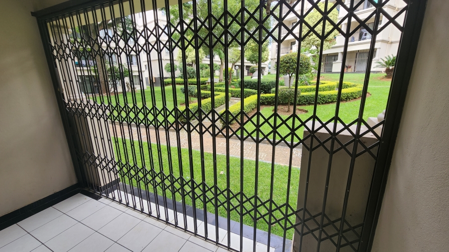 To Let 2 Bedroom Property for Rent in Noordwyk Gauteng