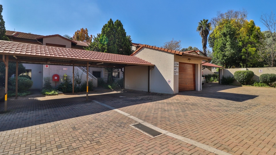 2 Bedroom Property for Sale in Oriel Gauteng