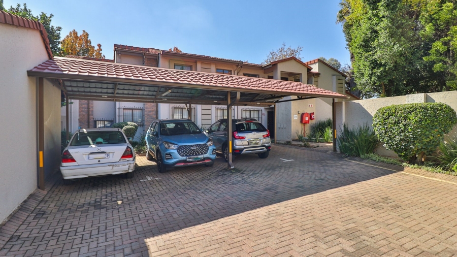 2 Bedroom Property for Sale in Oriel Gauteng