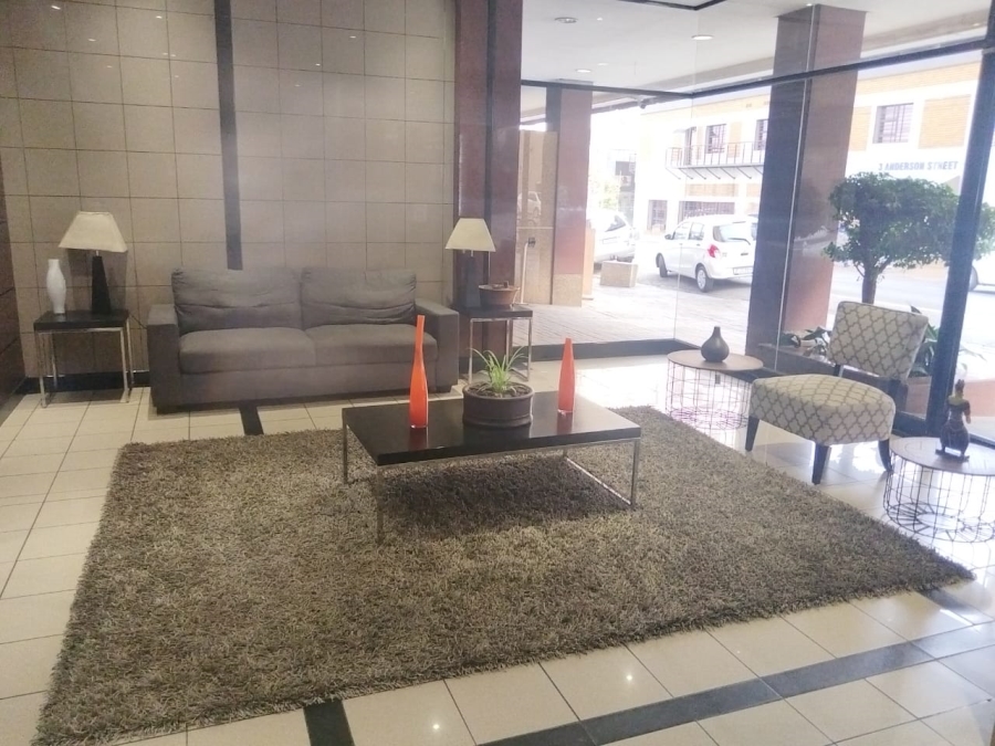 2 Bedroom Property for Sale in Johannesburg Central Gauteng