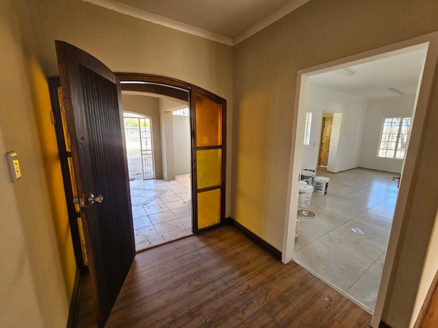 3 Bedroom Property for Sale in Three Rivers Proper Gauteng