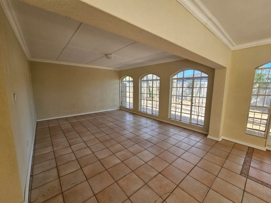 3 Bedroom Property for Sale in Three Rivers Proper Gauteng