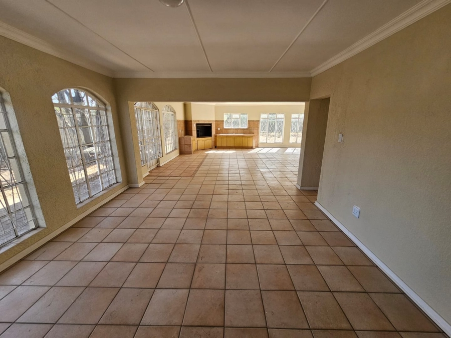 3 Bedroom Property for Sale in Three Rivers Proper Gauteng