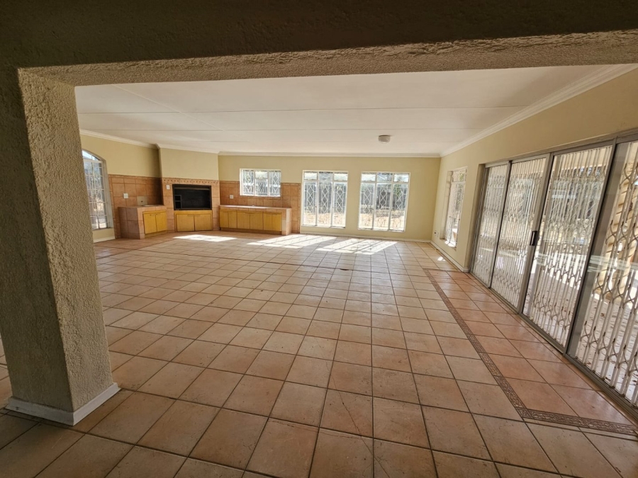 3 Bedroom Property for Sale in Three Rivers Proper Gauteng