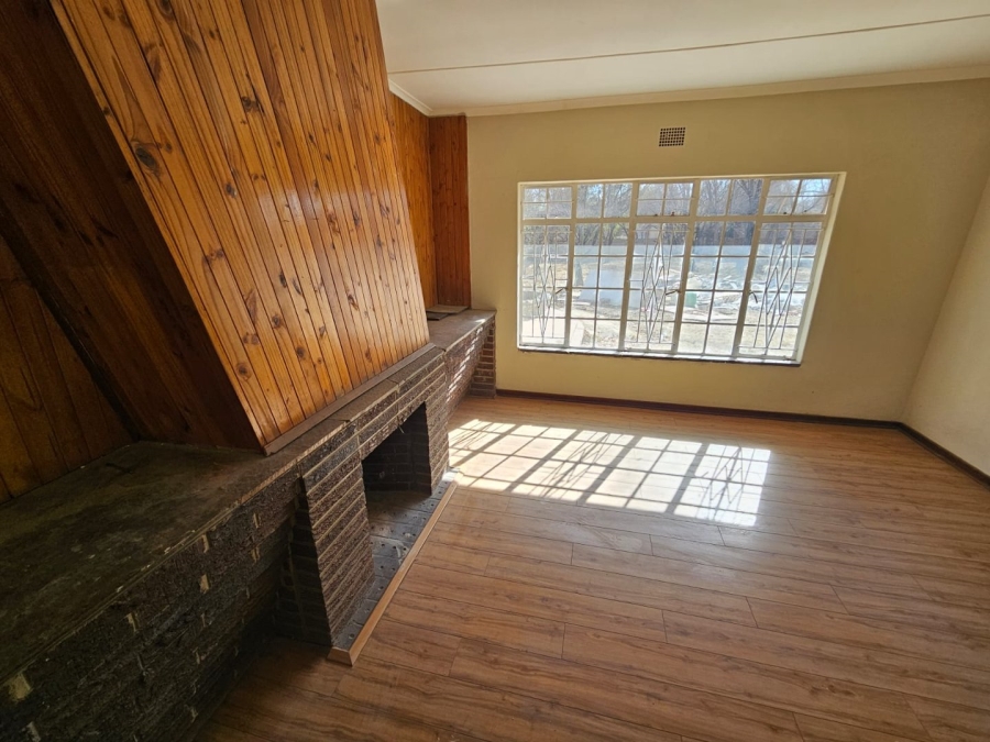 3 Bedroom Property for Sale in Three Rivers Proper Gauteng