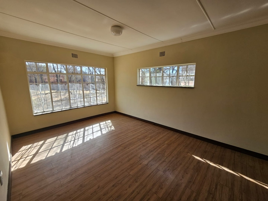 3 Bedroom Property for Sale in Three Rivers Proper Gauteng