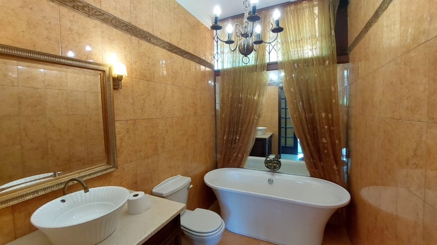 3 Bedroom Property for Sale in Three Rivers Proper Gauteng