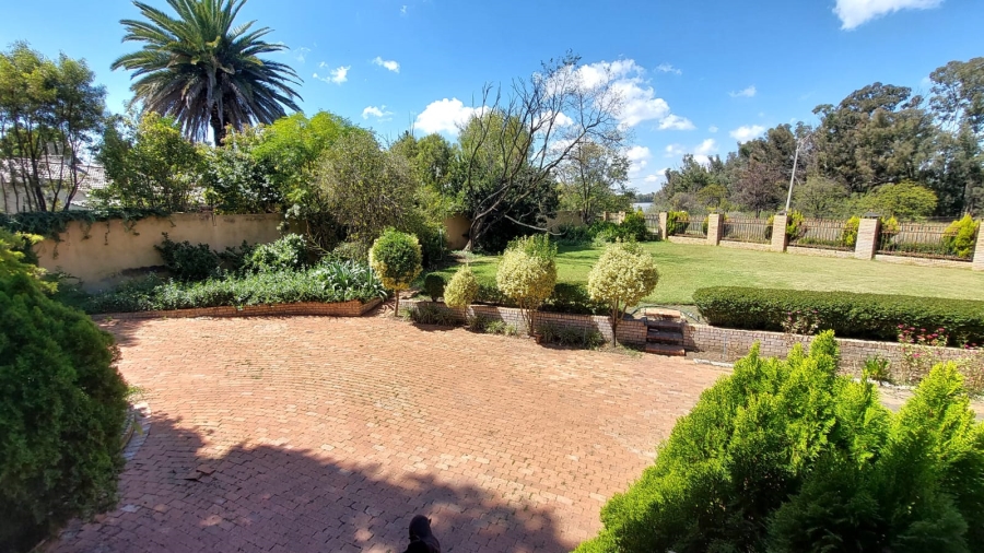 3 Bedroom Property for Sale in Three Rivers Proper Gauteng