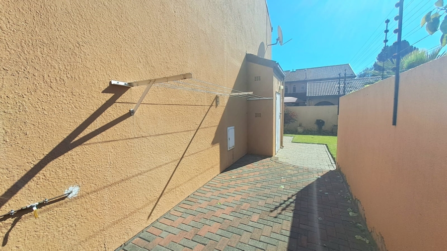 3 Bedroom Property for Sale in Three Rivers Gauteng