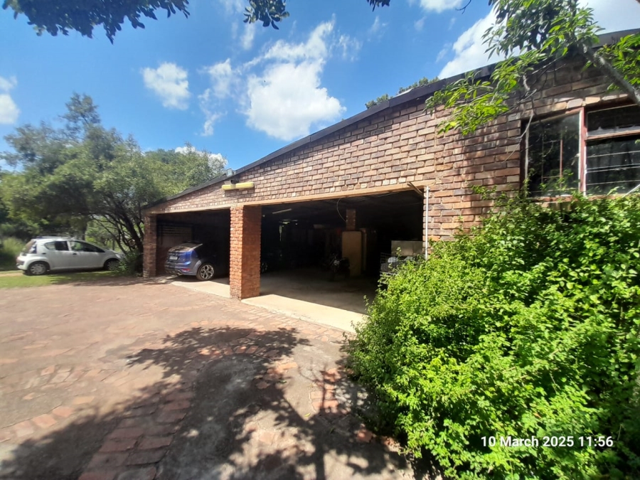 14 Bedroom Property for Sale in Pretoria North Gauteng