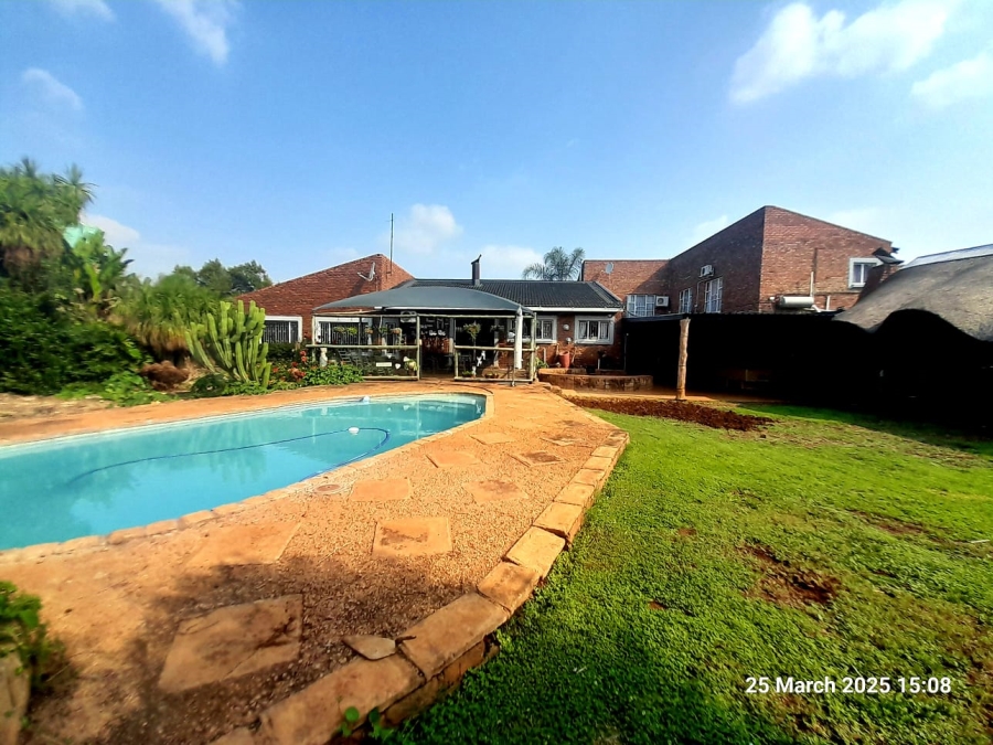 7 Bedroom Property for Sale in Pretoria North Gauteng