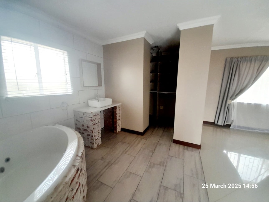 7 Bedroom Property for Sale in Pretoria North Gauteng