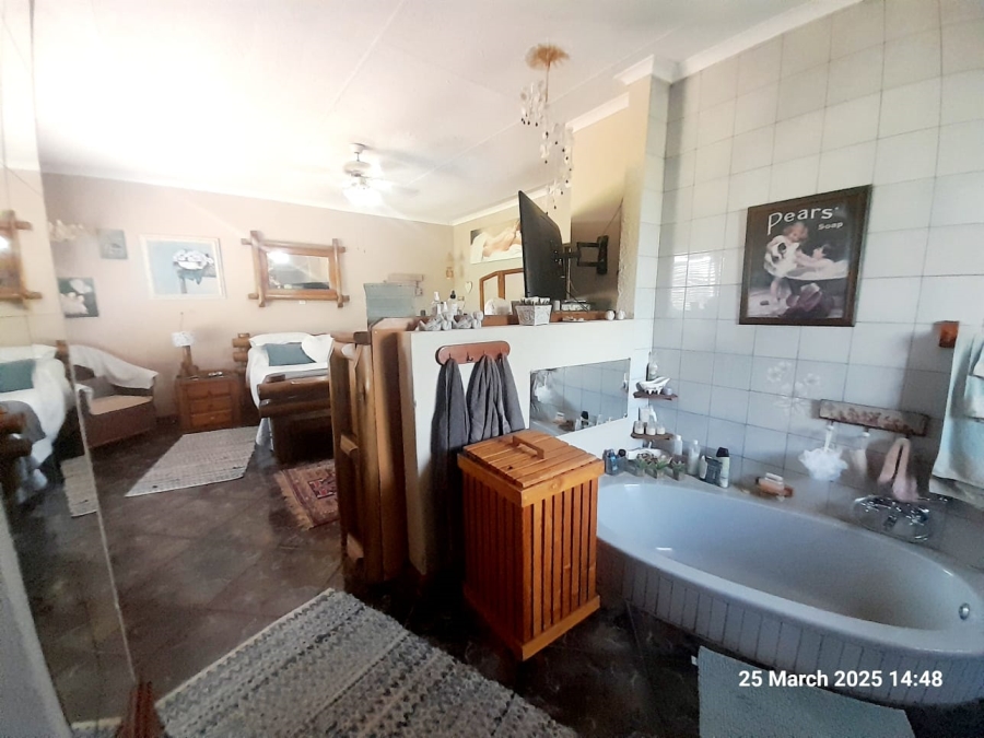 7 Bedroom Property for Sale in Pretoria North Gauteng