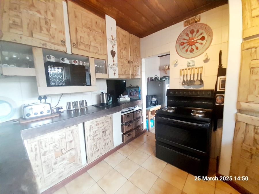 7 Bedroom Property for Sale in Pretoria North Gauteng
