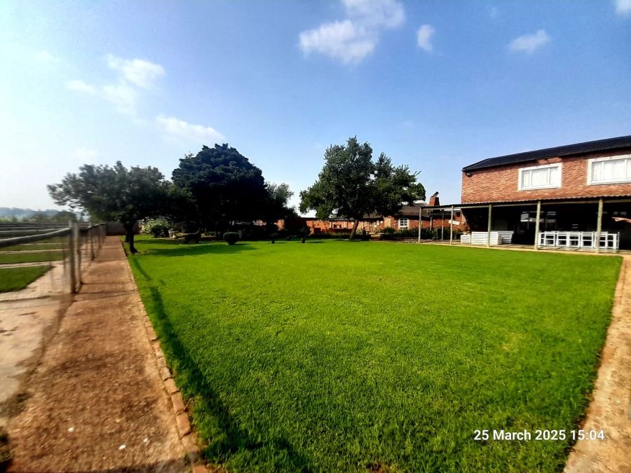 7 Bedroom Property for Sale in Pretoria North Gauteng