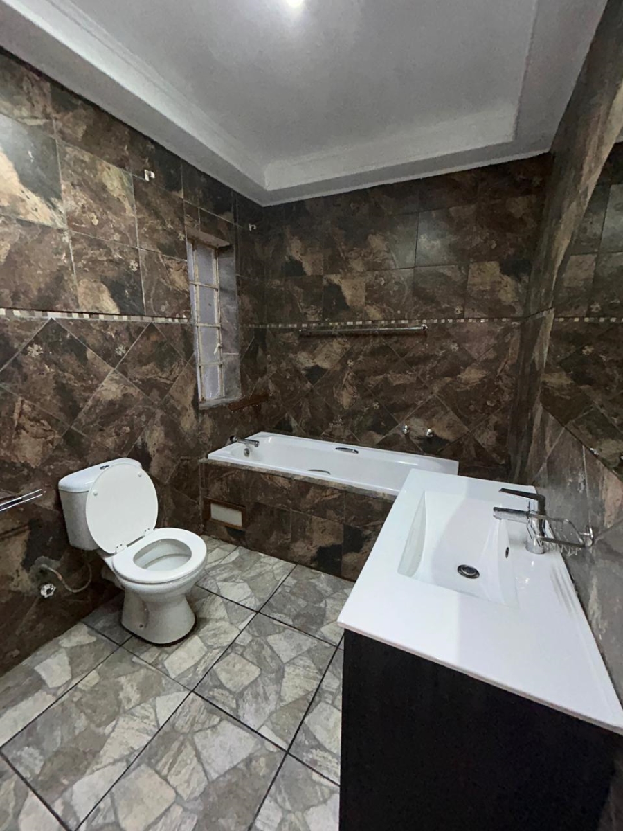 3 Bedroom Property for Sale in Geduld Ext 2 Gauteng