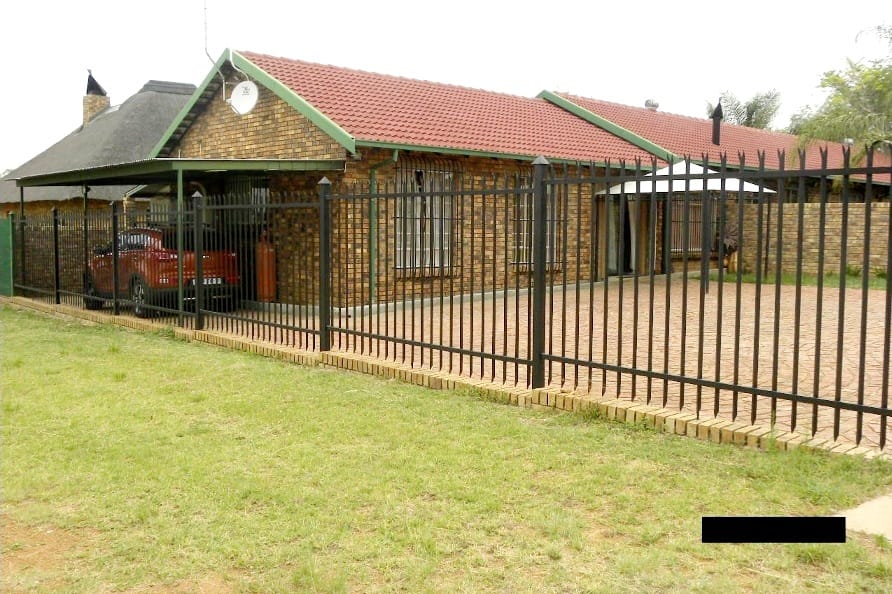 13 Bedroom Property for Sale in Pretoria North Gauteng