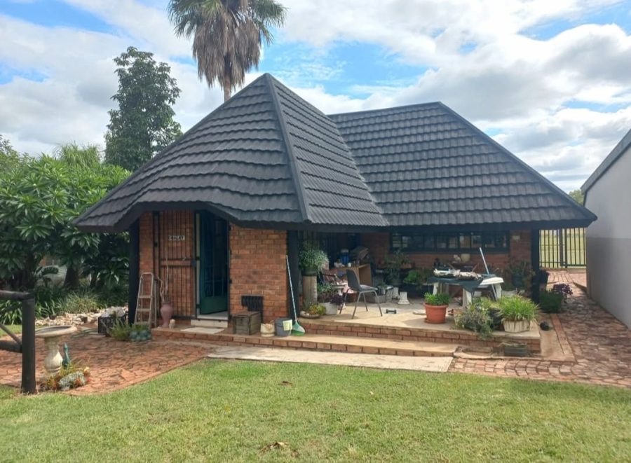 13 Bedroom Property for Sale in Pretoria North Gauteng