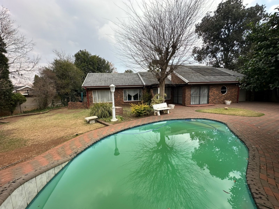 3 Bedroom Property for Sale in Waldrift Gauteng