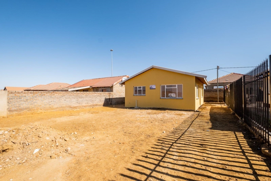 2 Bedroom Property for Sale in Lower Finsbury Gauteng