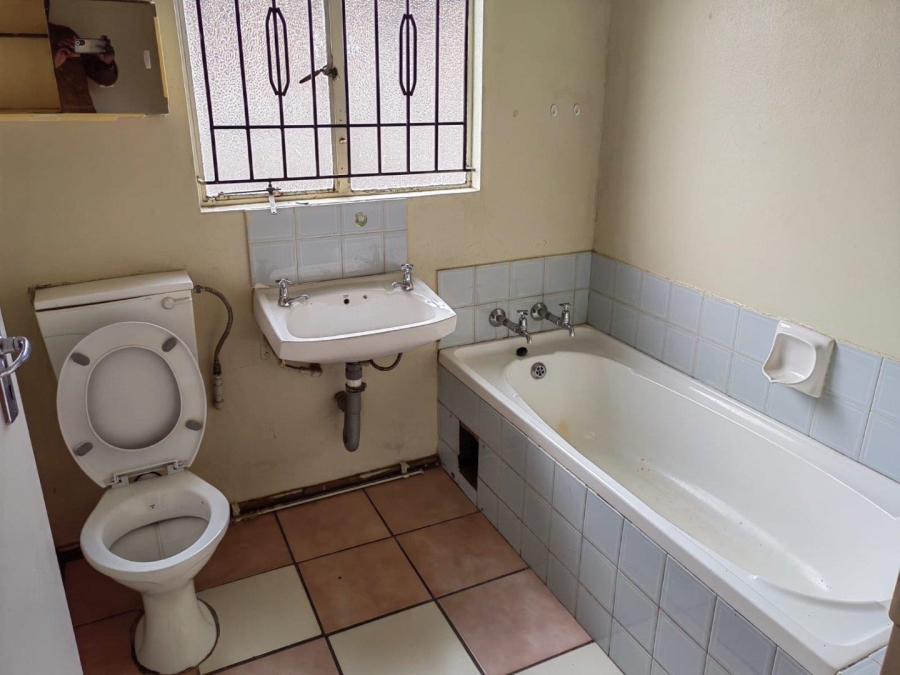 3 Bedroom Property for Sale in Mohlakeng Gauteng