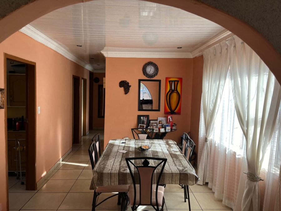 3 Bedroom Property for Sale in Mohlakeng Gauteng