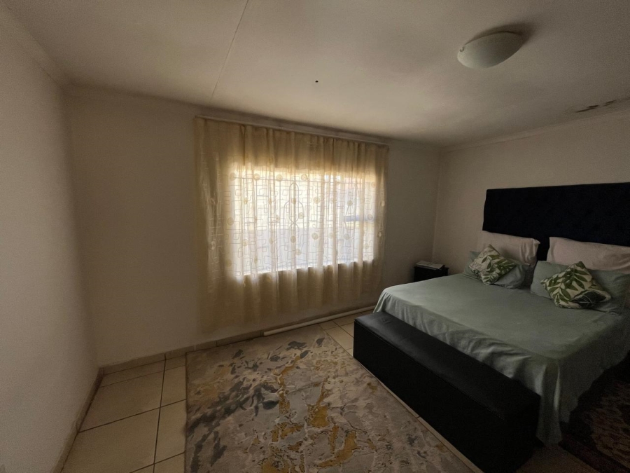 3 Bedroom Property for Sale in Mohlakeng Gauteng