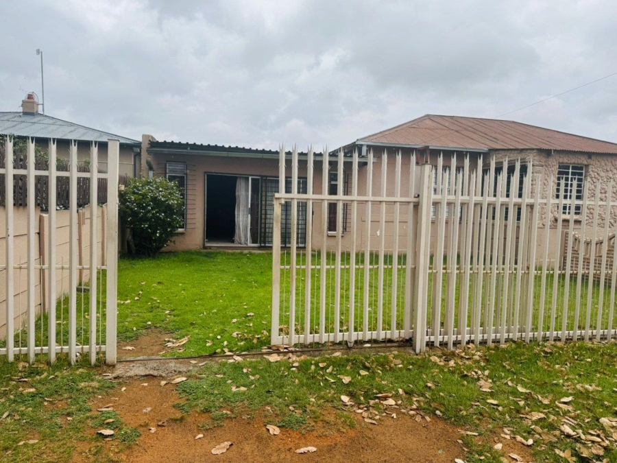 3 Bedroom Property for Sale in Randfontein Central Gauteng