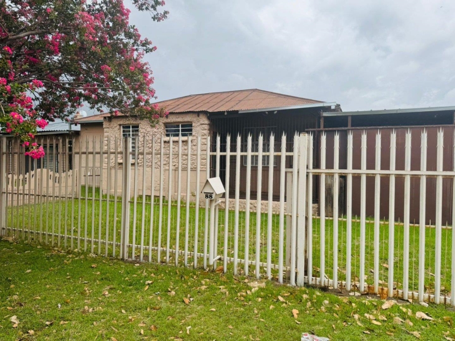 3 Bedroom Property for Sale in Randfontein Central Gauteng