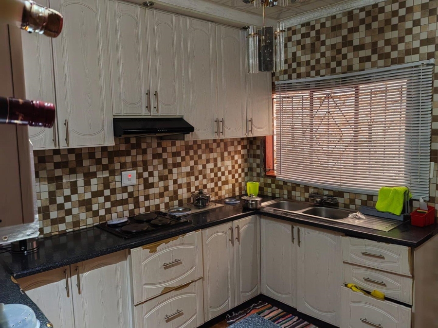 3 Bedroom Property for Sale in Mohlakeng Gauteng