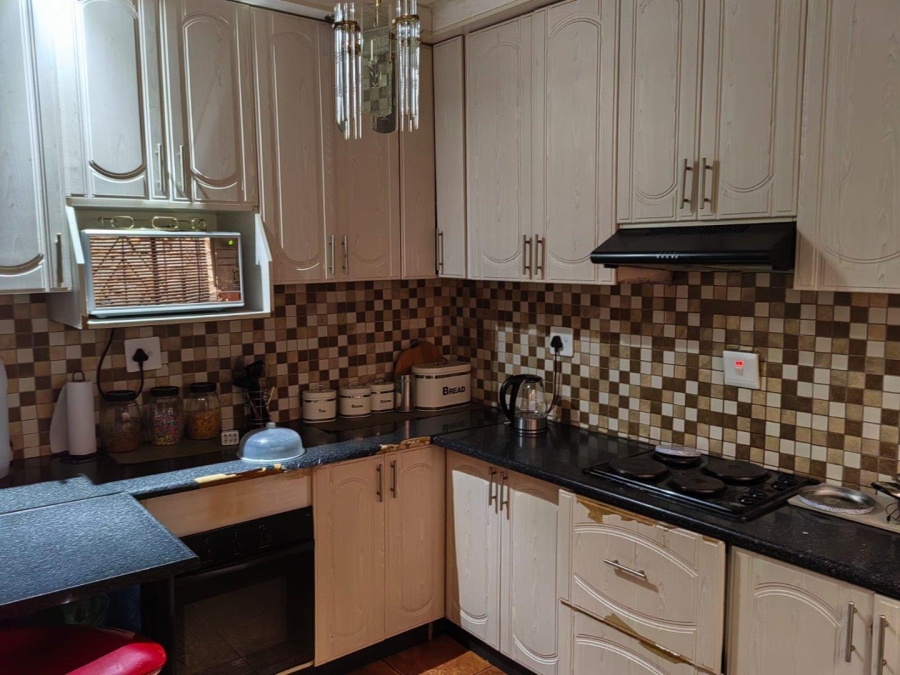 3 Bedroom Property for Sale in Mohlakeng Gauteng