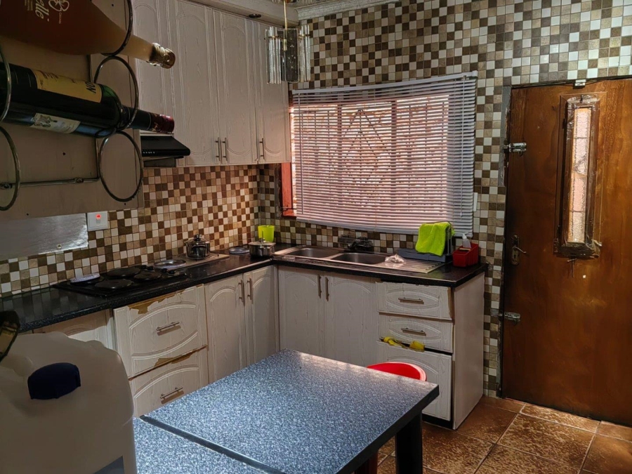 3 Bedroom Property for Sale in Mohlakeng Gauteng