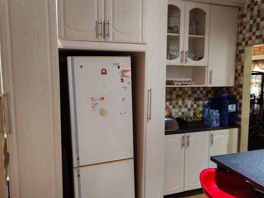 3 Bedroom Property for Sale in Mohlakeng Gauteng