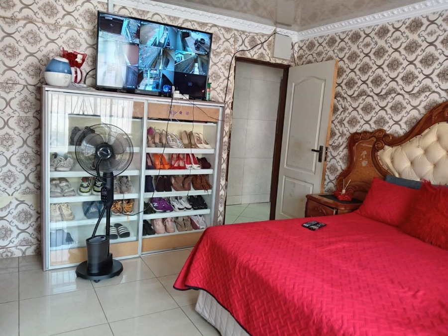 3 Bedroom Property for Sale in Mohlakeng Gauteng