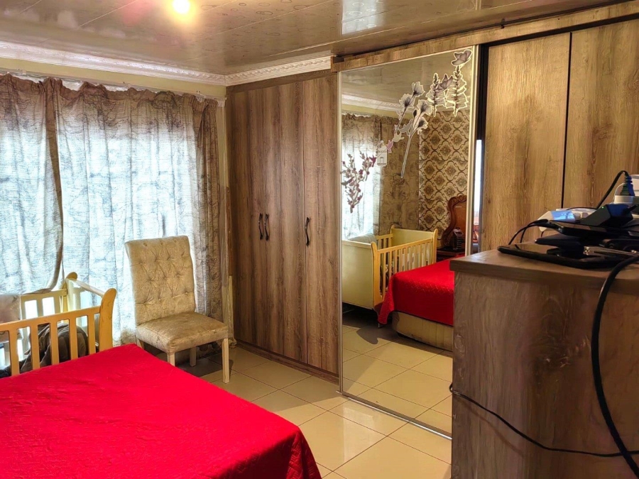 3 Bedroom Property for Sale in Mohlakeng Gauteng