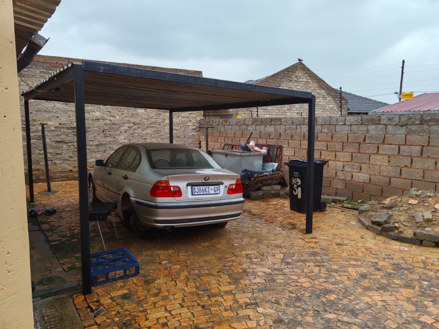 2 Bedroom Property for Sale in Glen Ridge Gauteng