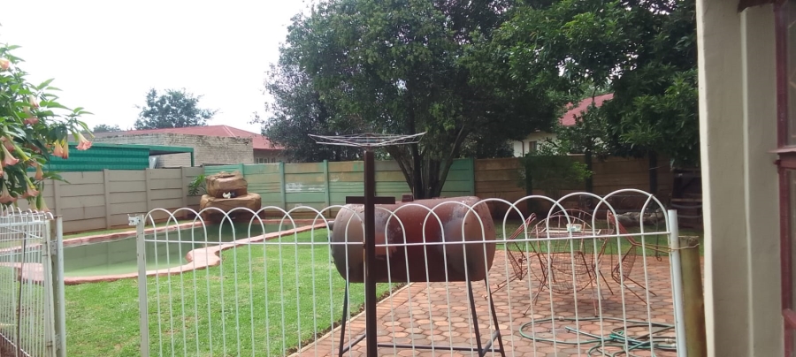4 Bedroom Property for Sale in Homelake Gauteng