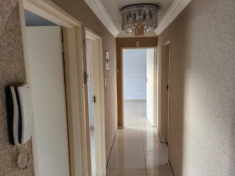 3 Bedroom Property for Sale in Kagiso Gauteng