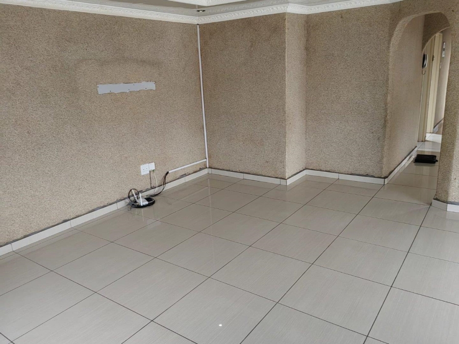 3 Bedroom Property for Sale in Kagiso Gauteng
