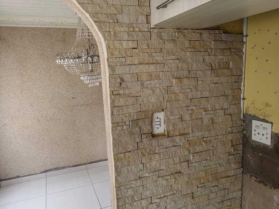3 Bedroom Property for Sale in Kagiso Gauteng