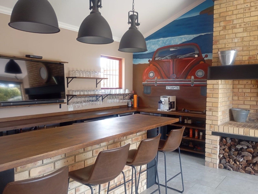 5 Bedroom Property for Sale in Chancliff Ridge Gauteng